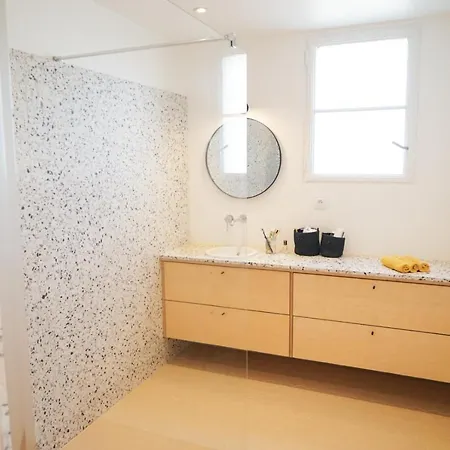 Apartment Botanica Lux Caen